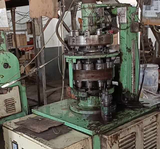 成型壓機
